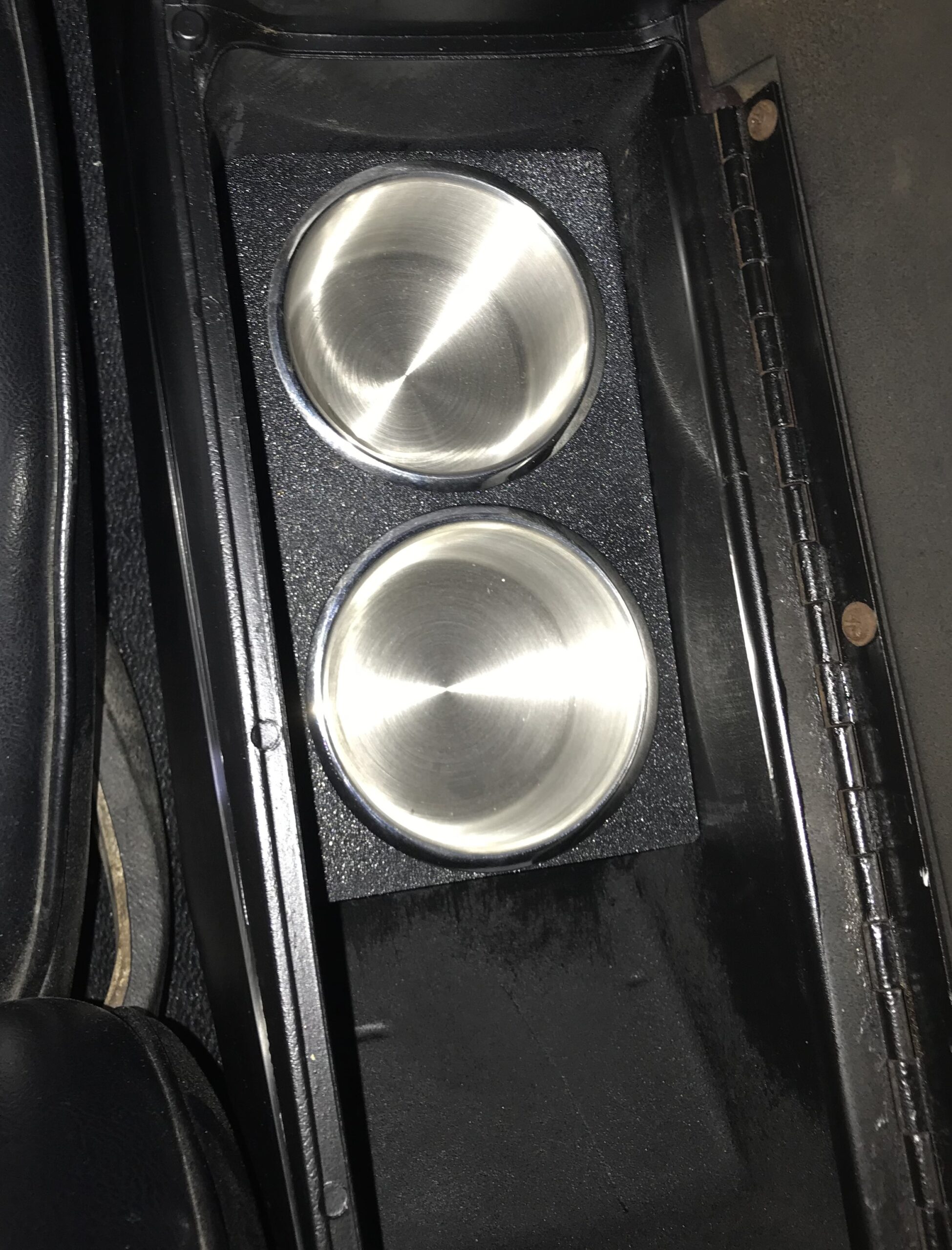 Chevelle cupholder