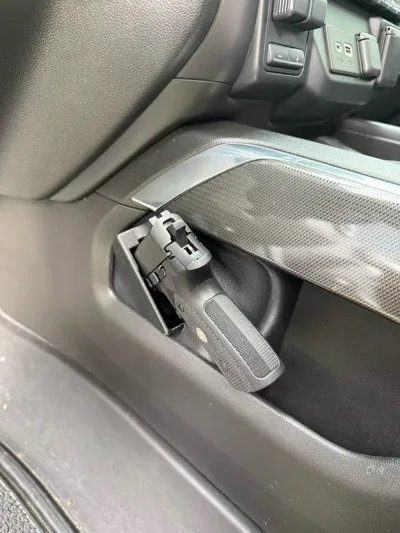 Silverado Side Arm Holster – 2019-2022 Chevrolet Silverado & GMC Sierra Console Pocket Mount